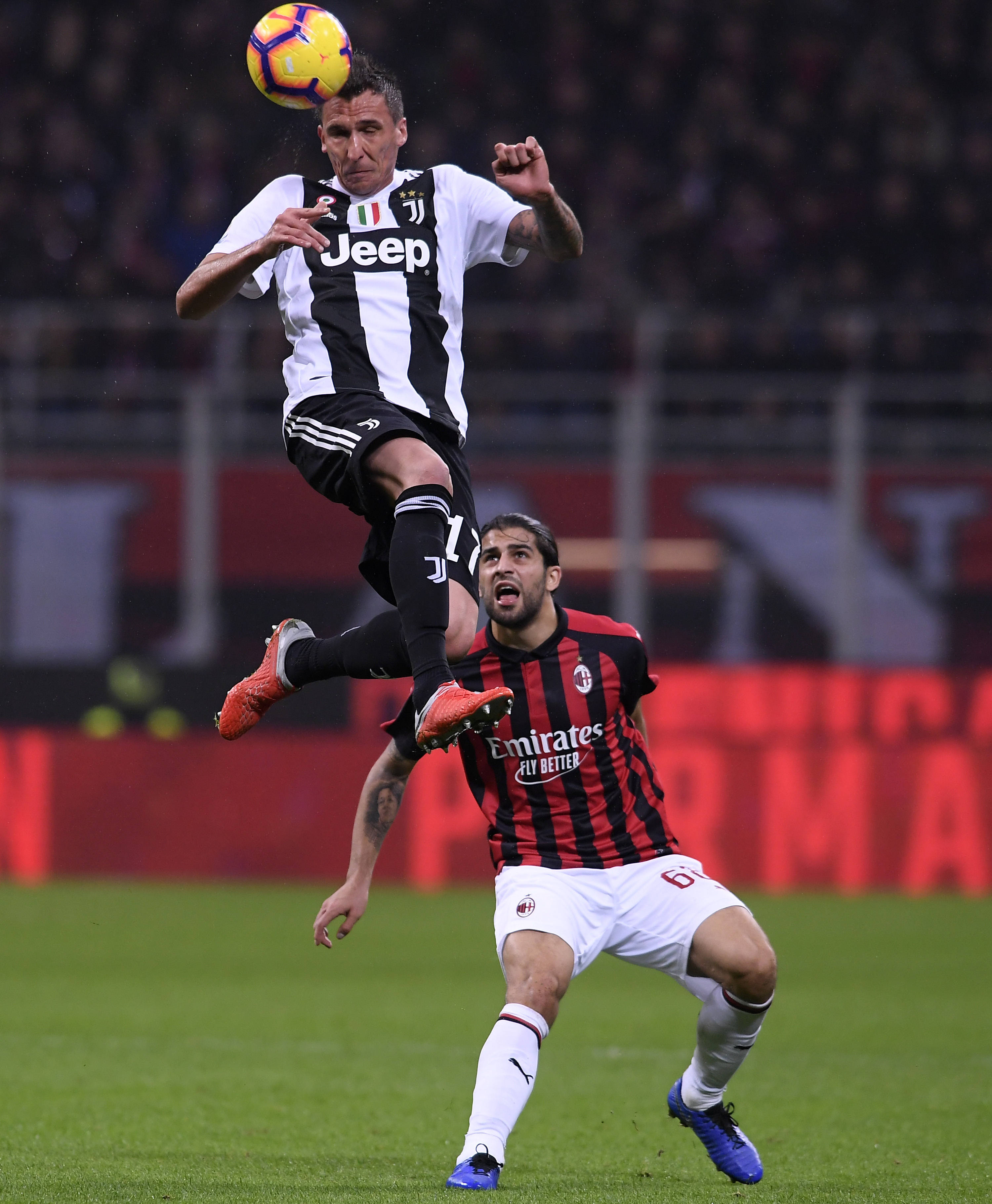 开云体育-意甲联赛中一场惊心动魄的比赛