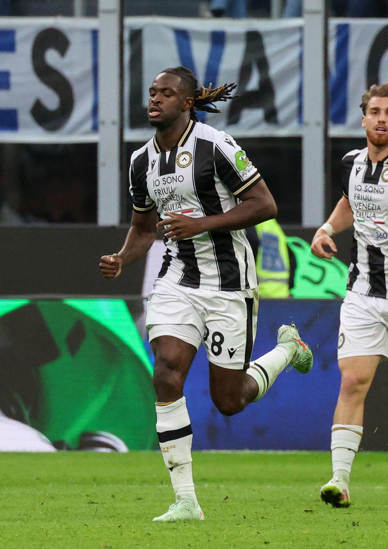 意甲联赛中一场惊心动魄的比赛 意甲联赛中一场惊心动魄的比赛