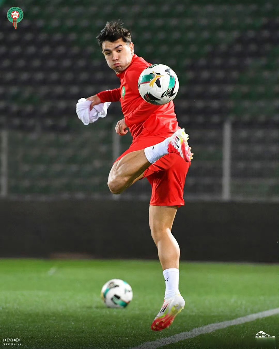 开云APP-阿尔艾尼球队披荆斩棘，迎战对手