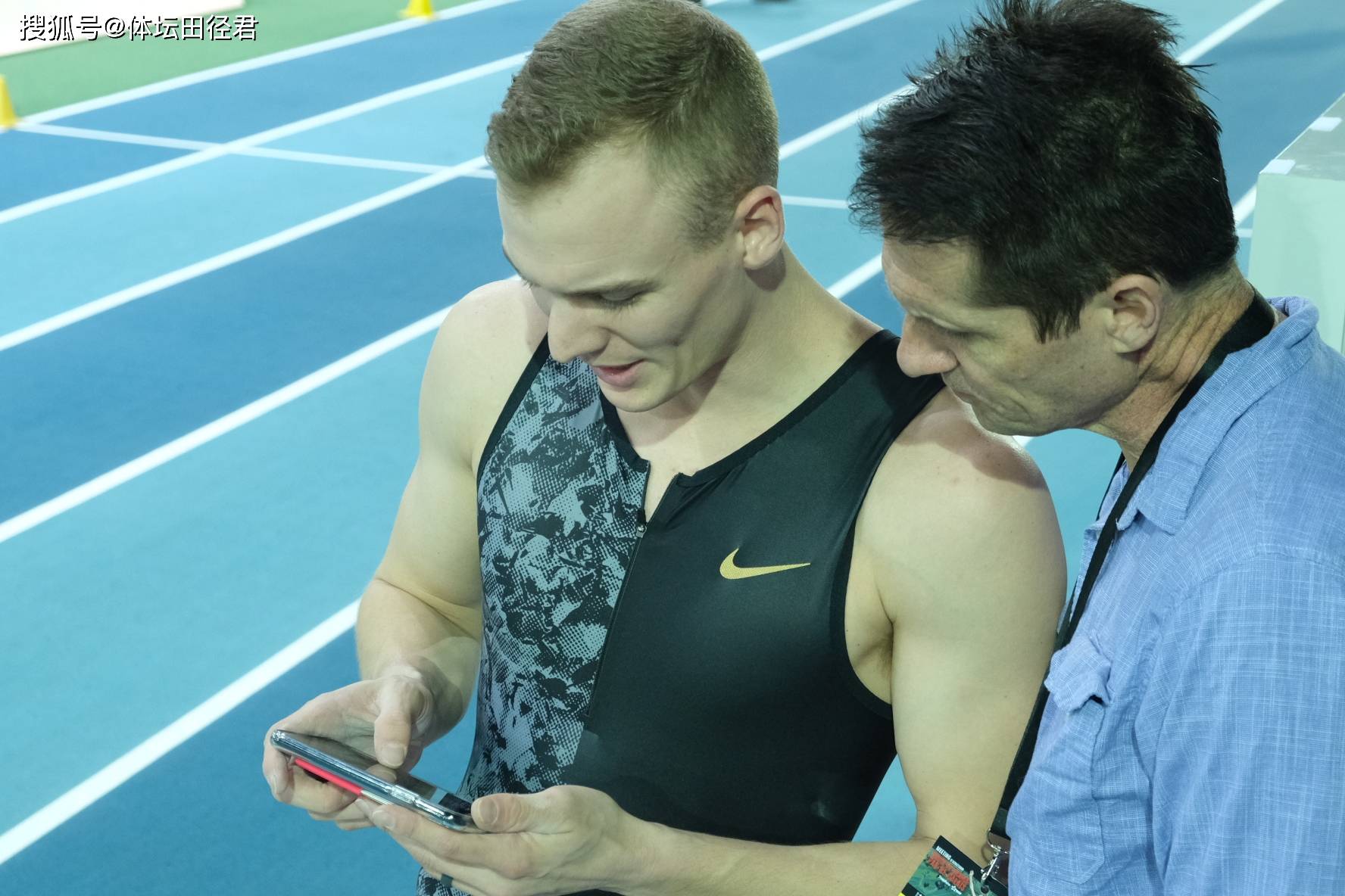 包含荷兰田径名将夺冠,圆满完成个人目标的词条 包含荷兰田径名将夺冠,圆满完成个人目标的词条