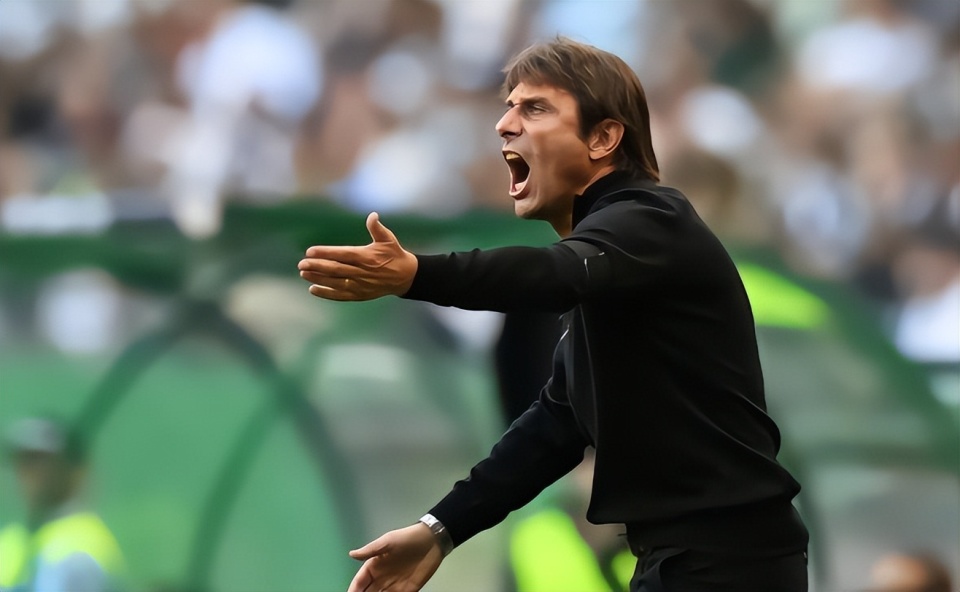 开云体育-锡耶纳主帅提前宣布引援计划，力求提升球队实力的简单介绍