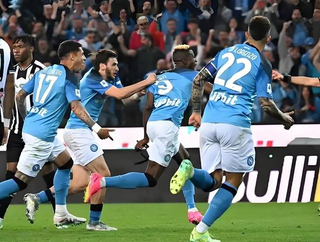 开云体育官网-关于那不勒斯客场-力克罗马，继续稳居榜首的信息