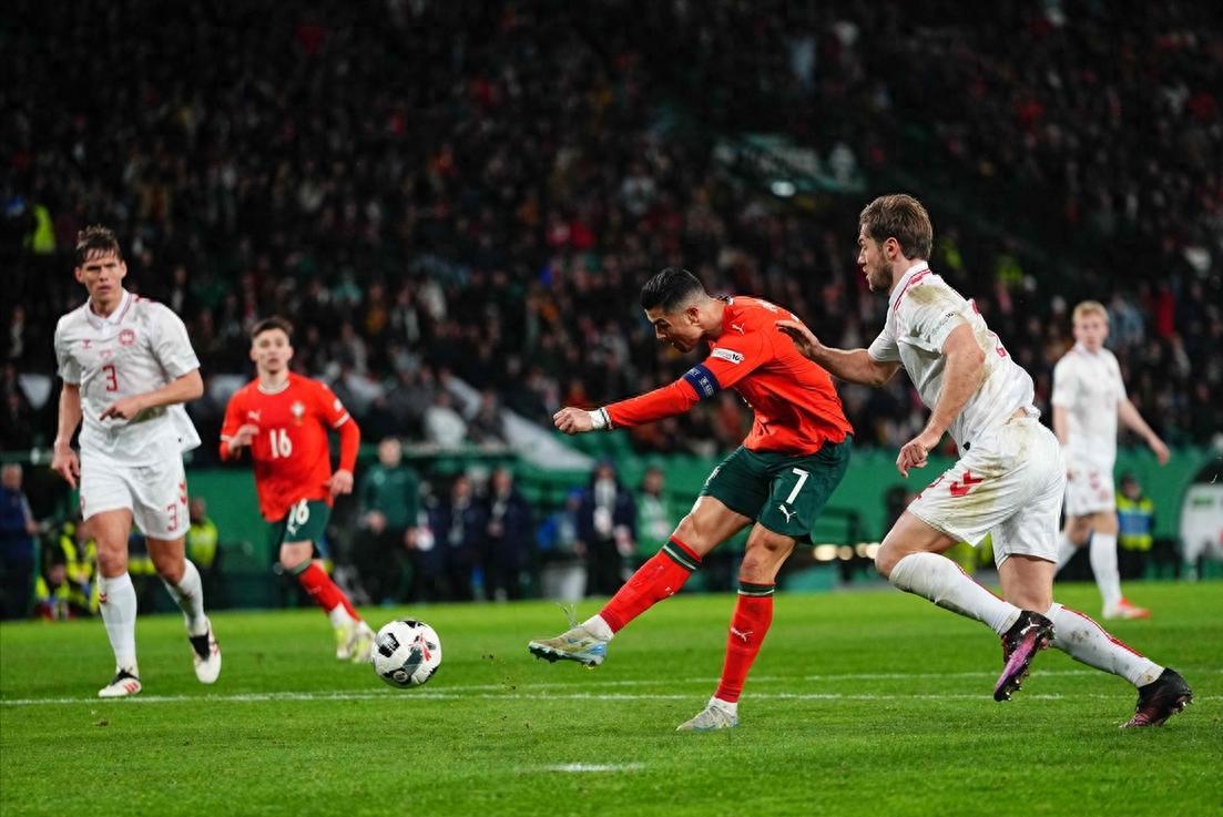 葡萄牙成功晋级,击败对手晋级欧锦赛八强 葡萄牙成功晋级,击败对手晋级欧锦赛八强