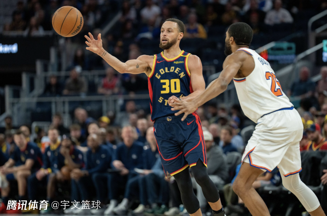 开云体育APP下载-公牛险胜尼克斯,克莱高光表现