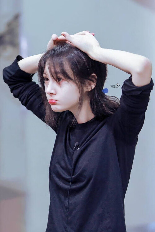 开云体育平台APP-终场13秒寒光一闪，莫兰特一剑封喉定乾坤—勇士关键先生拯救危局力克上海